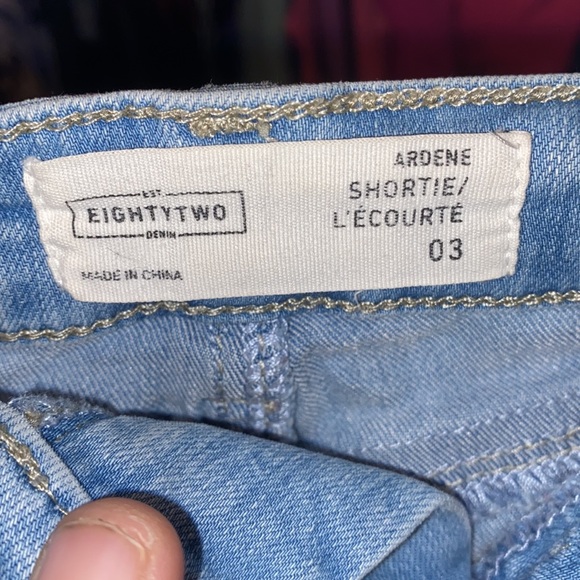 Ladies Eighty Two Denim Jean shorts booty style shorts size 3 - Picture 5 of 6